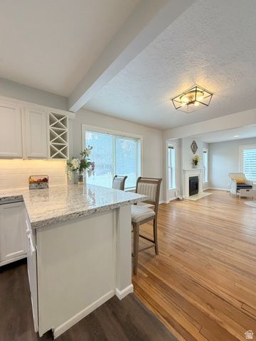 1944 E SPRING LN, Holladay, UT 84117