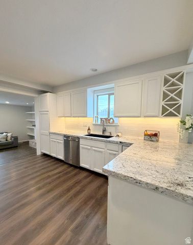 1944 E SPRING LN, Holladay, UT 84117