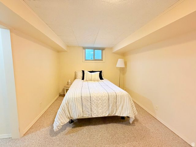 1944 E SPRING LN, Holladay, UT 84117