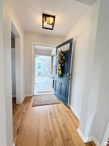 1944 E SPRING LN, Holladay, UT 84117