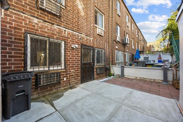 2058 Washington Avenue, Bronx, NY 10457