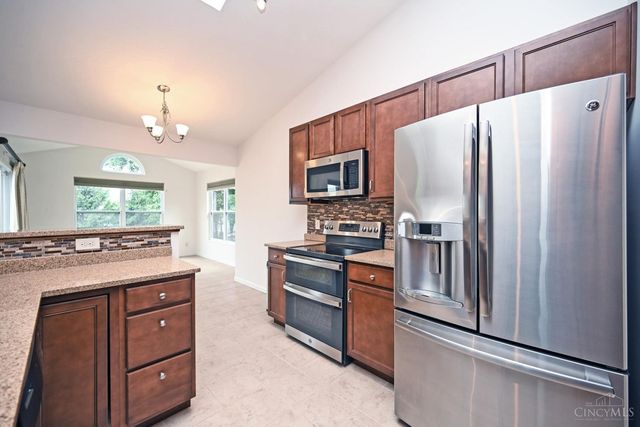 833 Linden Creek, Hamilton Twp, OH 45152