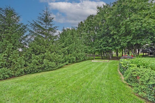 833 Linden Creek, Hamilton Twp, OH 45152