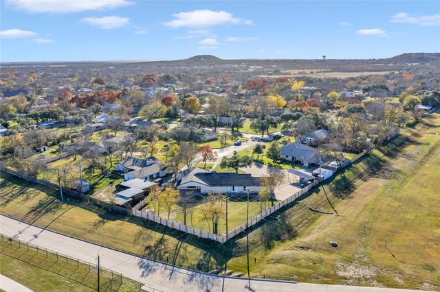 312 Evergreen ST, Burnet, TX 78611