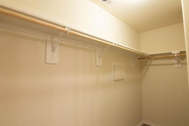 504 Meadow Park Lane, Willis, TX 77378