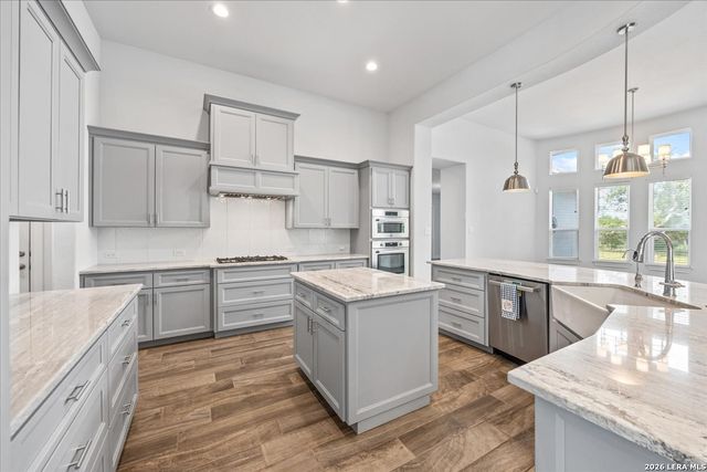 292 SCENIC CYN, New Braunfels, TX 78132