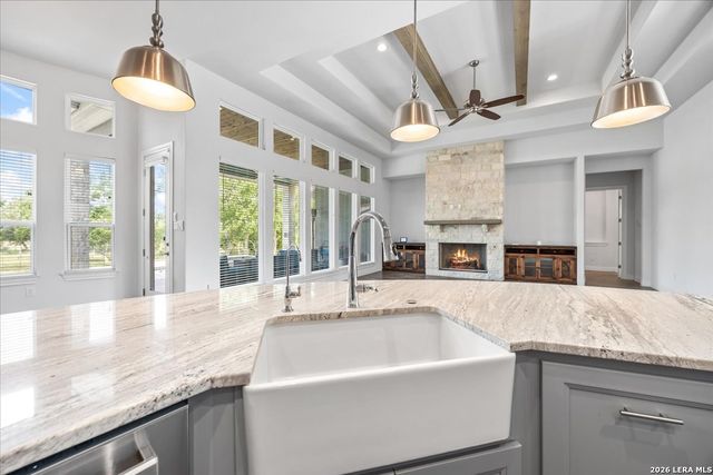 292 SCENIC CYN, New Braunfels, TX 78132
