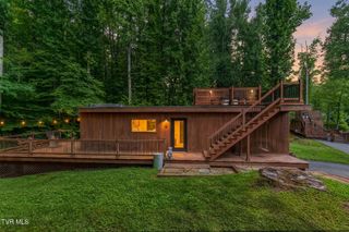 154 Highway 143, Roan Mountain, TN 37687