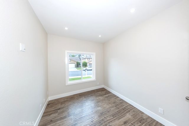 933 S Dylan Way, Anaheim Hills, CA 92808