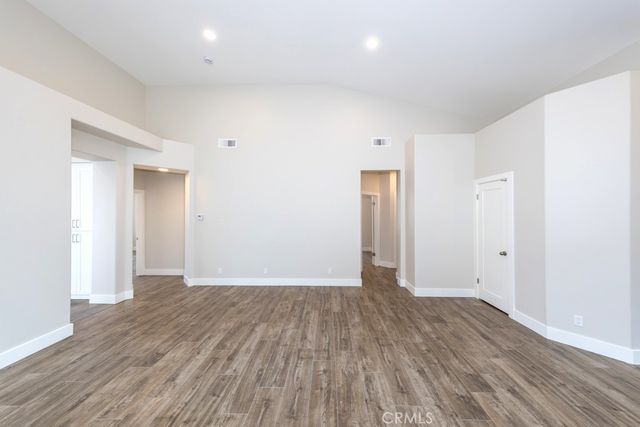 933 S Dylan Way, Anaheim Hills, CA 92808