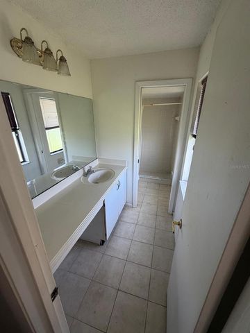1015 OCALA WOODS LANE, Orlando, FL 32824