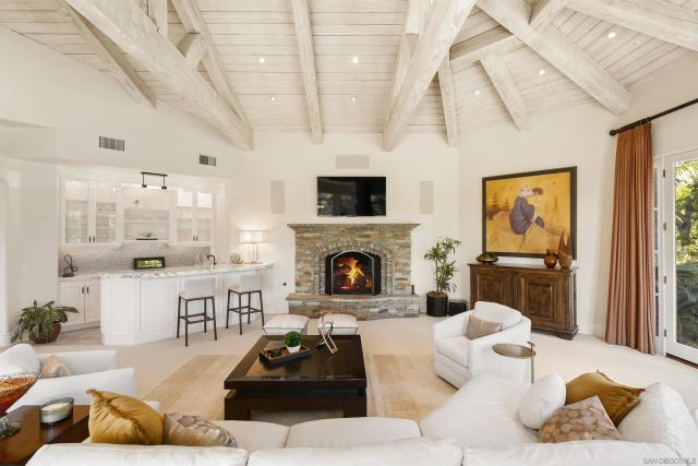 14480 Bellvista Dr, Rancho Santa Fe, CA 92067