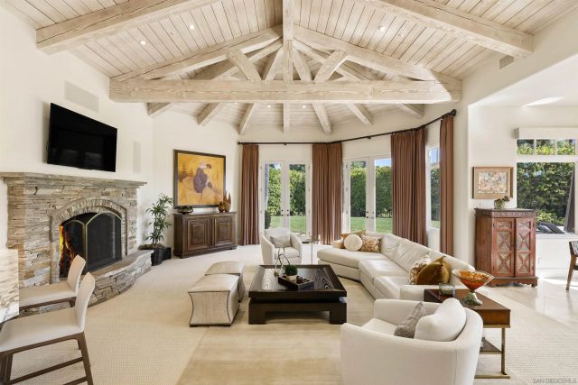 14480 Bellvista Dr, Rancho Santa Fe, CA 92067