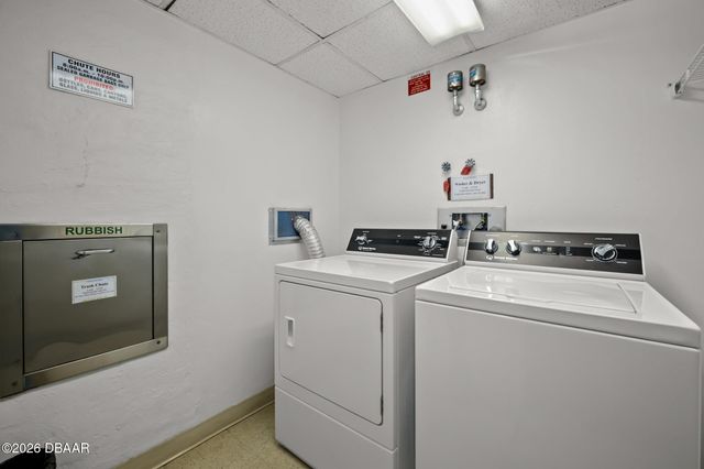 1 Oceans West Blvd Apt 10A2, Daytona Beach Shores, FL 32118