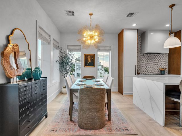 11392 Starfish, Galveston, TX 77554