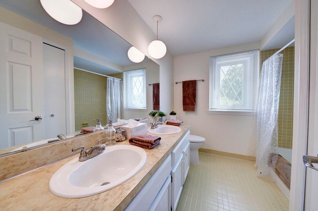 9639 N Canton Center Road, Plymouth Charter Twp, MI 48170