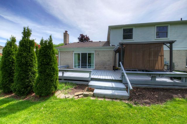 9639 N Canton Center Road, Plymouth Charter Twp, MI 48170