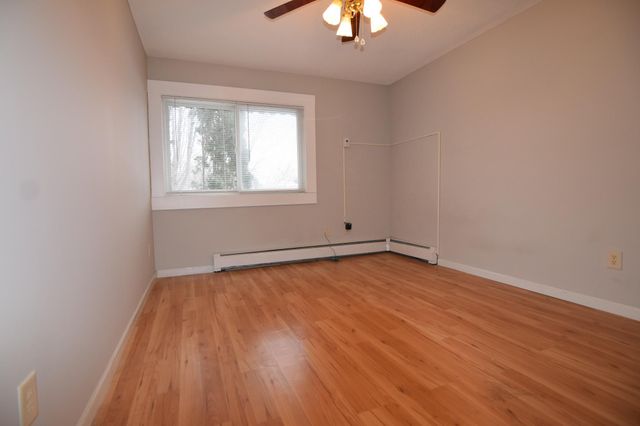 12816 Nicollet Avenue 302, Burnsville, MN 55337