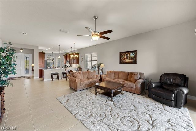 11652 Meadowrun CIR, Fort Myers, FL 33913