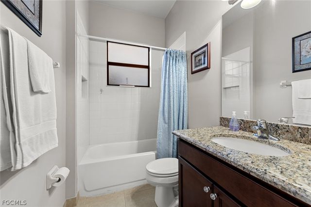 11652 Meadowrun CIR, Fort Myers, FL 33913