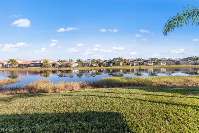 11652 Meadowrun CIR, Fort Myers, FL 33913