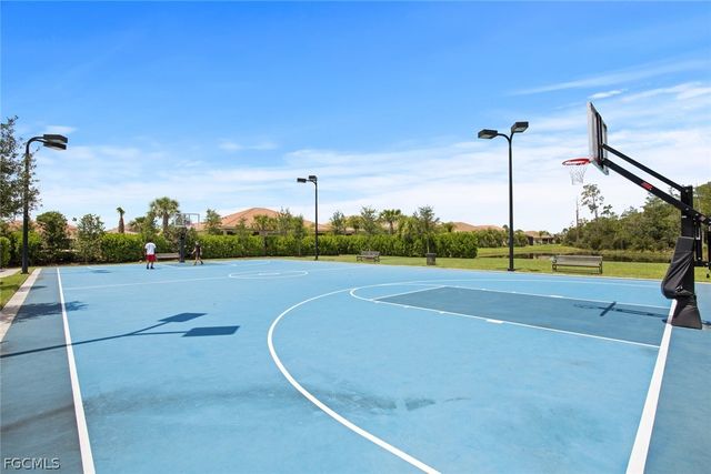 11652 Meadowrun CIR, Fort Myers, FL 33913