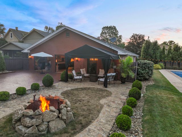 1511 Corporation STREET, Beaver, PA 15009