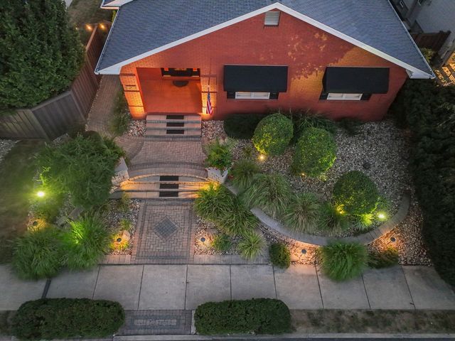 1511 Corporation STREET, Beaver, PA 15009