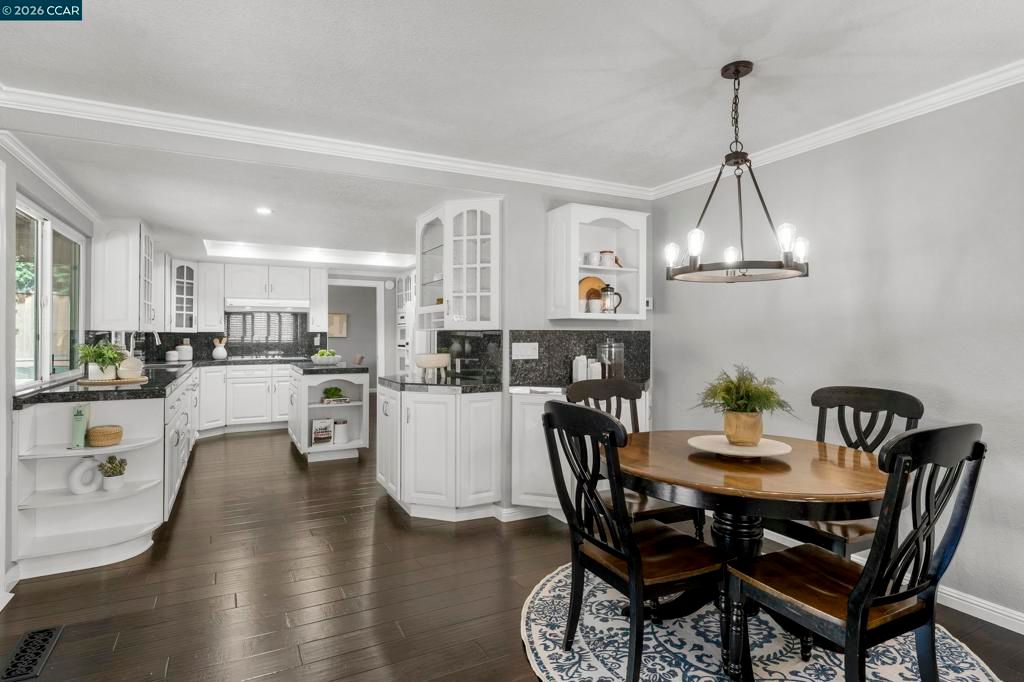 Image 13 of property listing at 583 Santander Drive, San Ramon, CA 94583