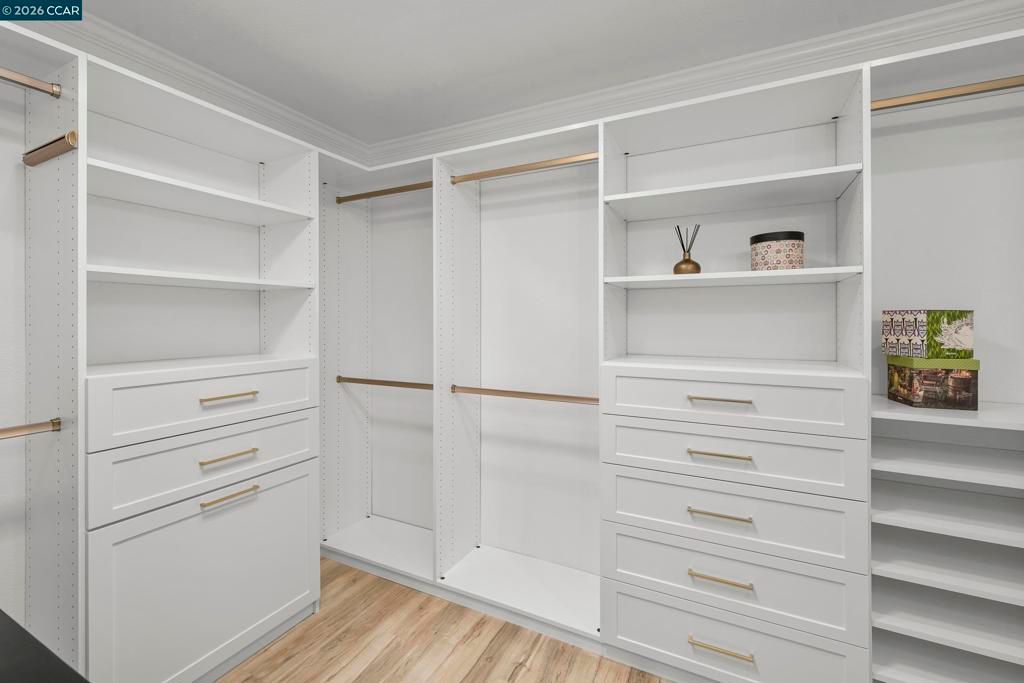 Image 21 of property listing at 583 Santander Drive, San Ramon, CA 94583