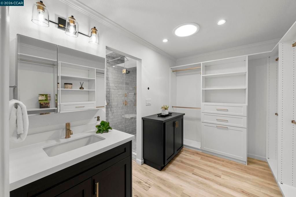 Image 24 of property listing at 583 Santander Drive, San Ramon, CA 94583