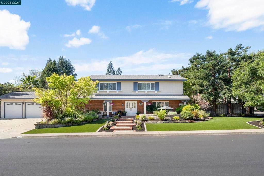 Image 3 of property listing at 583 Santander Drive, San Ramon, CA 94583