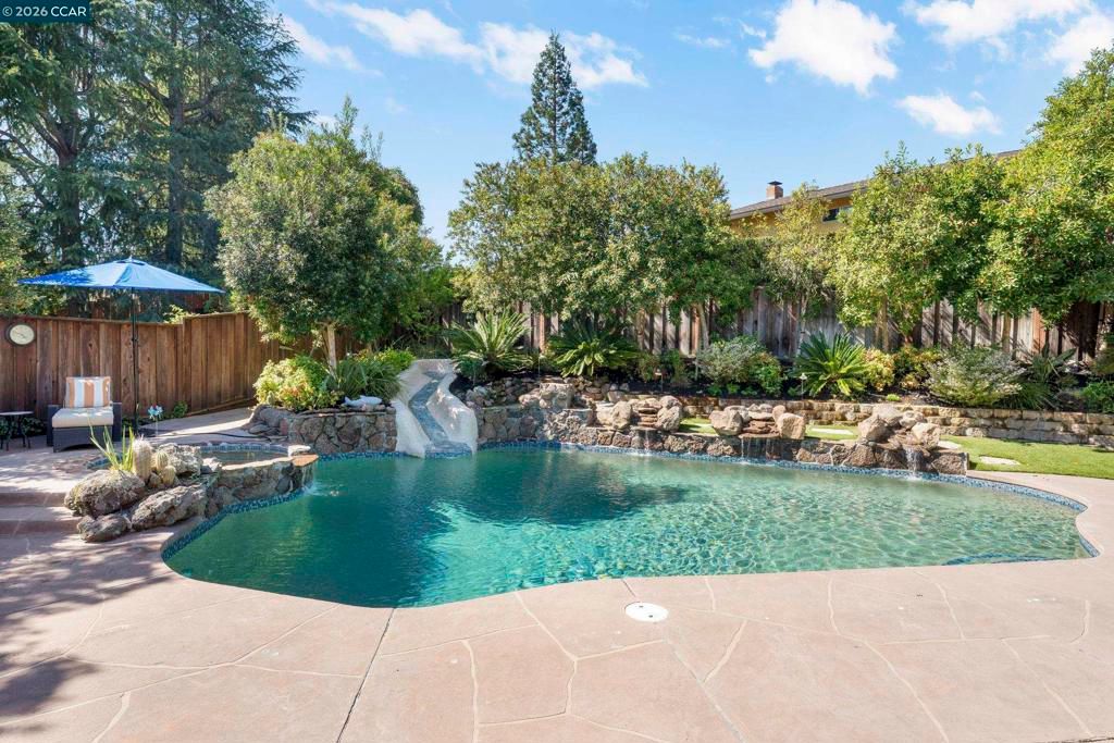 Image 37 of property listing at 583 Santander Drive, San Ramon, CA 94583