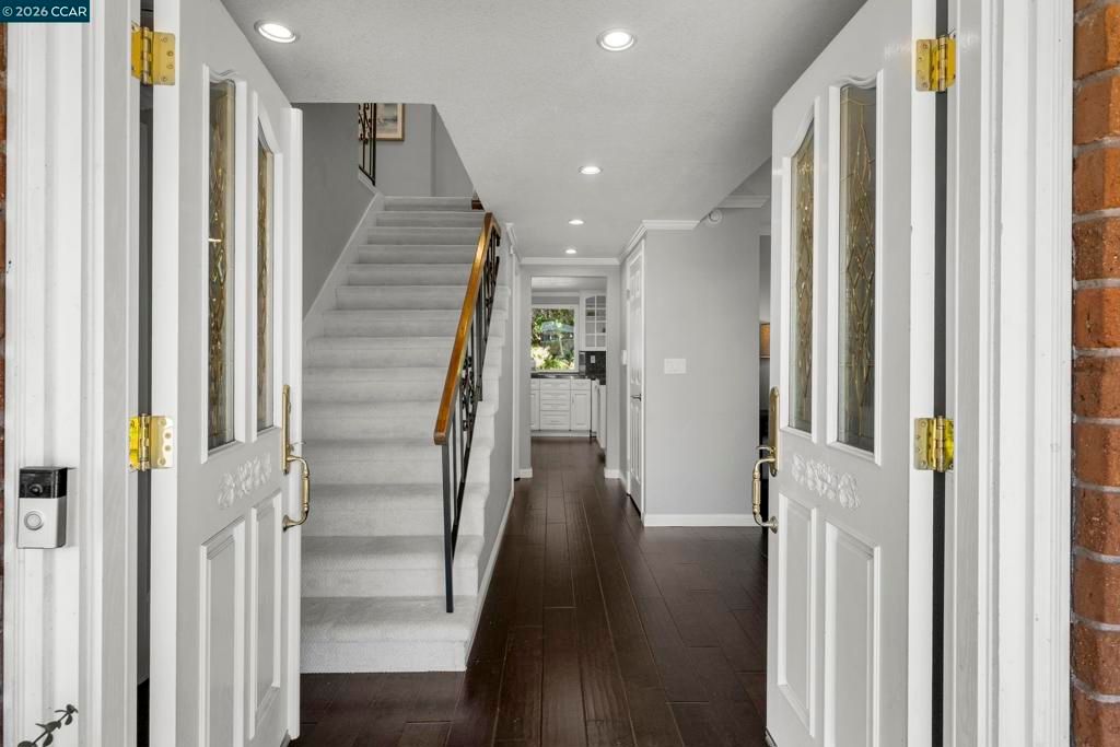 Image 4 of property listing at 583 Santander Drive, San Ramon, CA 94583