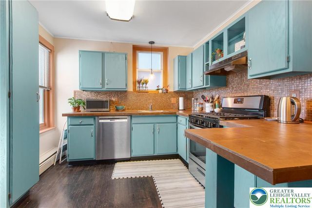 707 Fiot Avenue, Bethlehem City, PA 18015