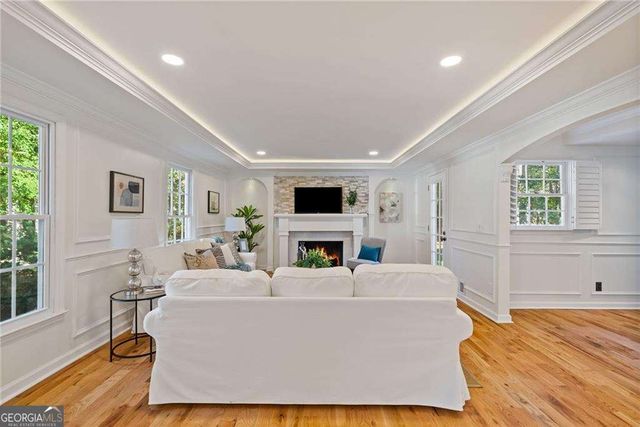 2915 Sope Creek Drive, Marietta, GA 30068