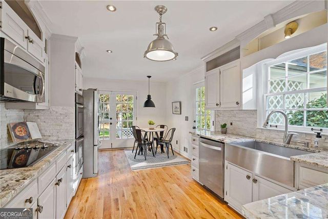 2915 Sope Creek Drive, Marietta, GA 30068