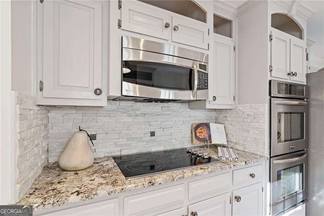 2915 Sope Creek Drive, Marietta, GA 30068