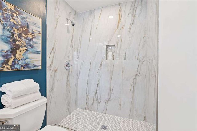 2915 Sope Creek Drive, Marietta, GA 30068