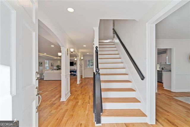 2915 Sope Creek Drive, Marietta, GA 30068