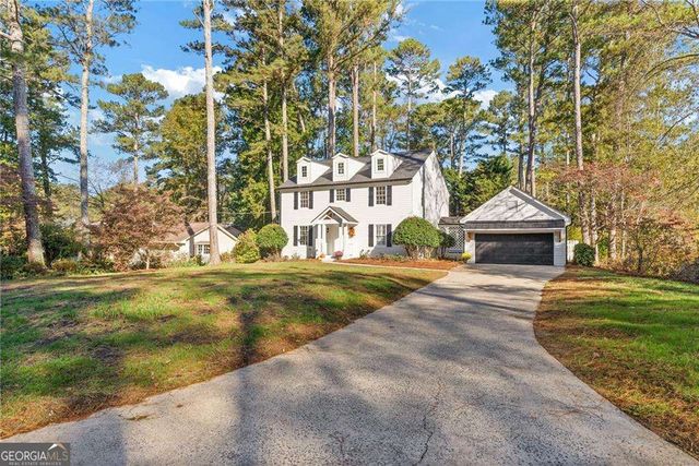2915 Sope Creek Drive, Marietta, GA 30068