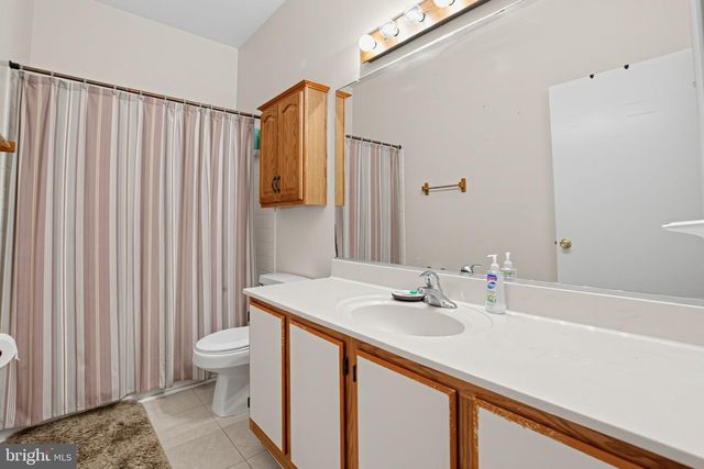 19105 WAYNE DR, Triangle, VA 22172