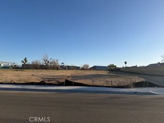 1 Valencia, Hesperia, CA 92345
