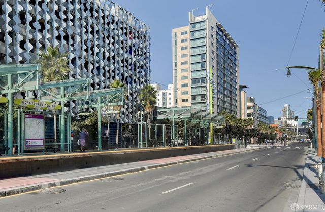 250 King Street 1004, San Francisco, CA 94107