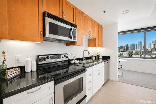 250 King Street 1004, San Francisco, CA 94107