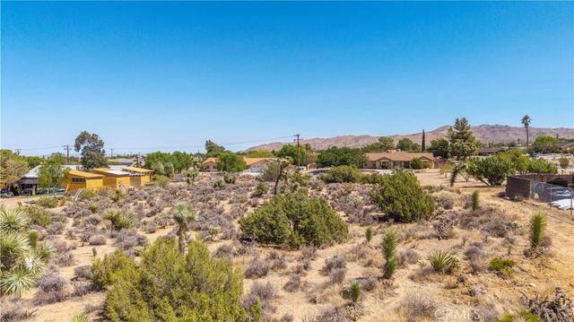8776 Warren Vista Avenue, Yucca Valley, CA 92284