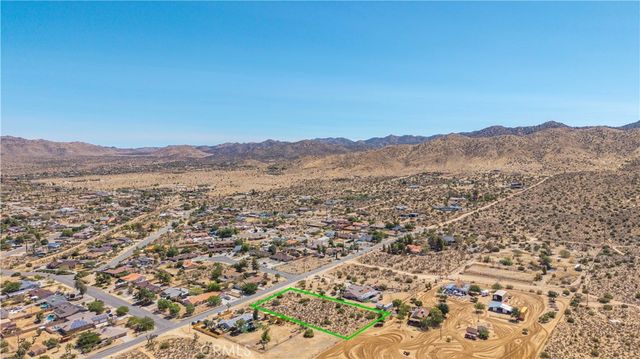 8776 Warren Vista Avenue, Yucca Valley, CA 92284