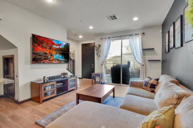 1397 Caminito Veranza 1, Chula Vista, CA 91915