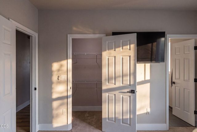 61076 Honkers Lane, Bend, OR 97702
