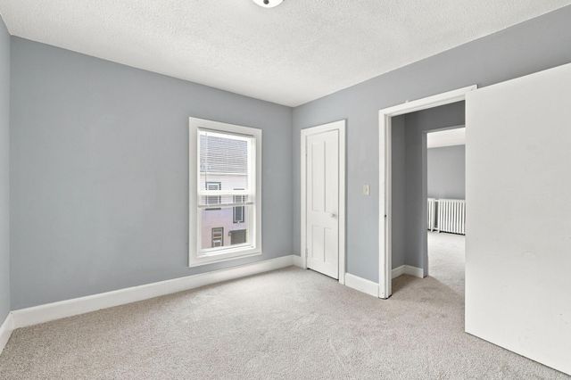 2410 James Avenue N, Minneapolis, MN 55411